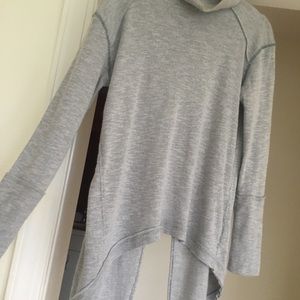 Free people sweater never worn